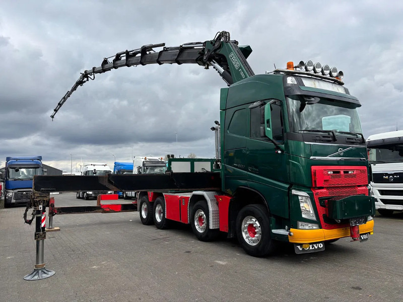Volvo FH 500 8X4 Euro 6 Fassi 1350 + Fly jib - Camion con gru: foto 2 Volvo FH 500 8X4 Euro 6 Fassi 1350 + Fly jib - Camion con gru: foto 2