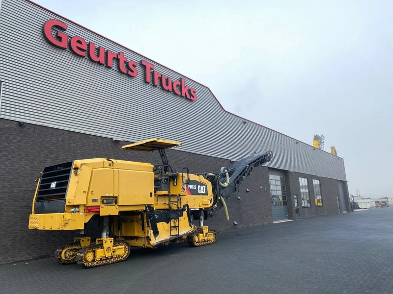 Asfaltatrice Caterpillar PM622 CRAWLER PROFILER/ASFALTFREESMACHINE/ASPHALTFRÄSEN-MASCHINE: foto 6