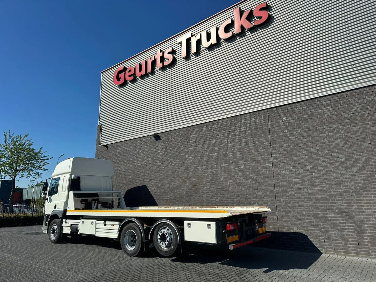DAF CF 410 6X2 M4SN3 OPRIJWAGEN / MACHINE TRANSPORTE - Autocarro trasporto automezzi: foto 3 DAF CF 410 6X2 M4SN3 OPRIJWAGEN / MACHINE TRANSPORTE - Autocarro trasporto automezzi: foto 3