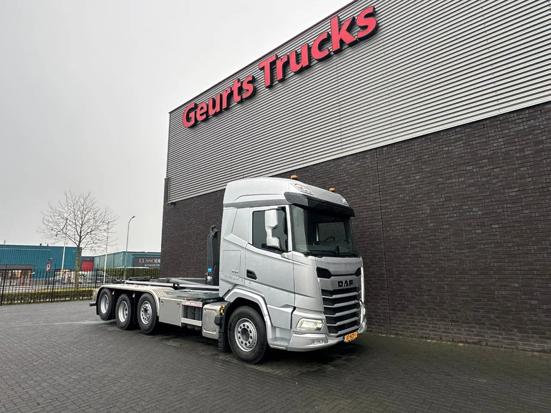 DAF XF 530 8X2 TRIPLE VDL S-30-6700 HAAKARMSYSTEEM/ABROLLKIPPER/HOOKLIFT/NIEUW/NEW - Autocarro scarrabile: foto 5 DAF XF 530 8X2 TRIPLE VDL S-30-6700 HAAKARMSYSTEEM/ABROLLKIPPER/HOOKLIFT/NIEUW/NEW - Autocarro scarrabile: foto 5