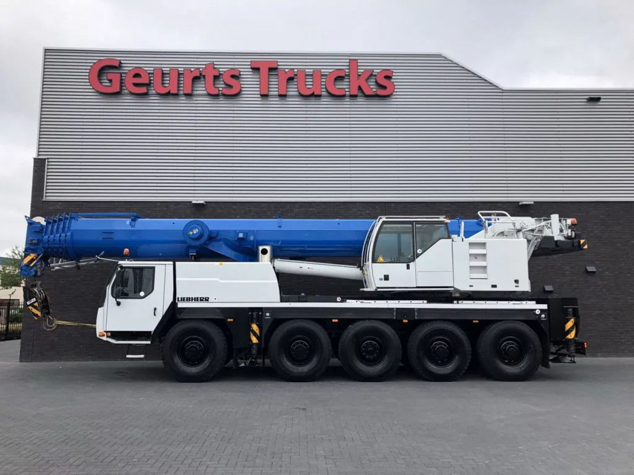 Liebherr LTM 1095 5.1 KRAAN/KRAN/CRANE/GRUA - Gru a torre: foto 1 Liebherr LTM 1095 5.1 KRAAN/KRAN/CRANE/GRUA - Gru a torre: foto 1
