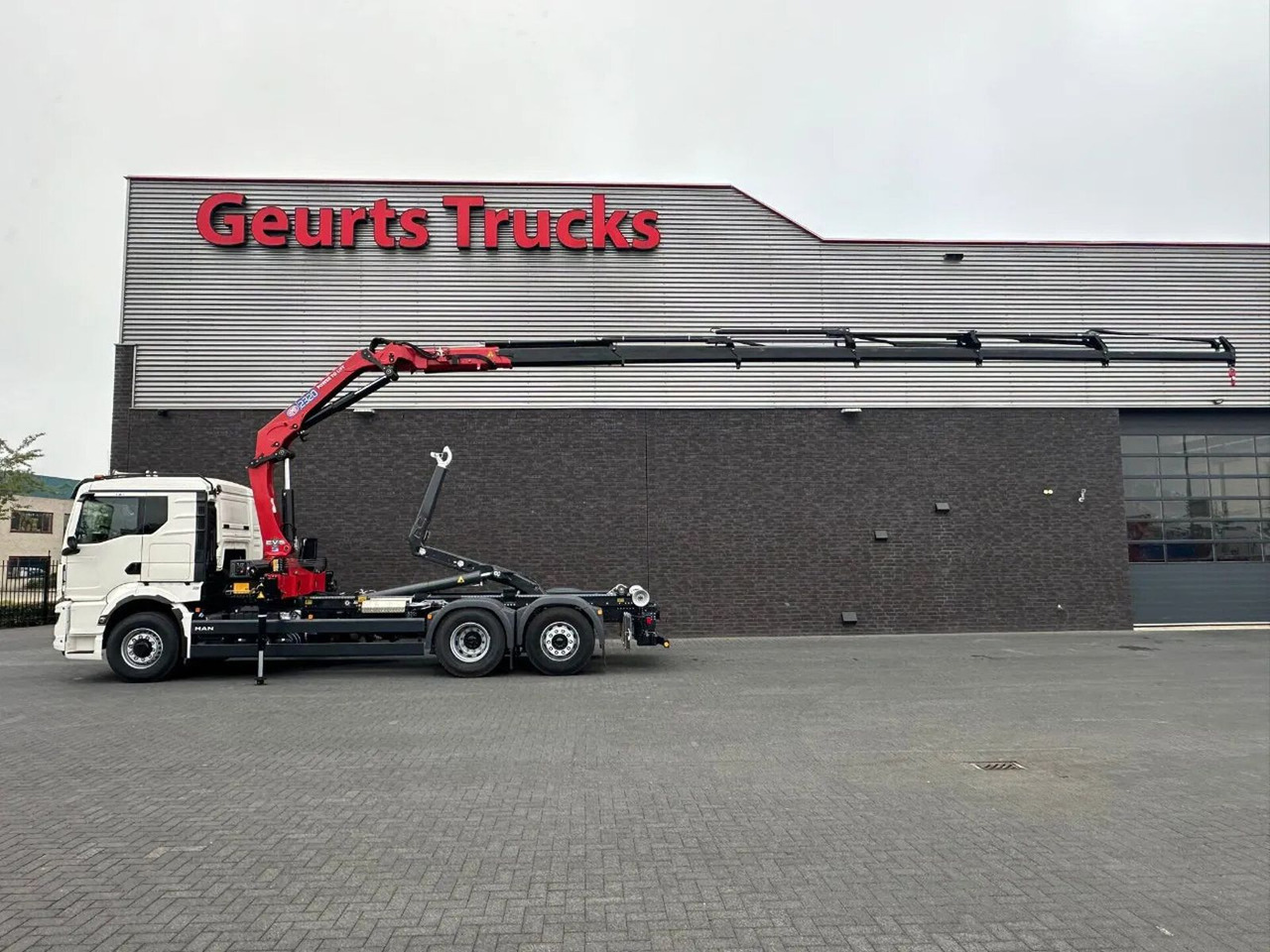 MAN TGS 26.520 6X4H-4 BL NEW MODEL + MEILLER HAAKARM - Autocarro scarrabile, Camion con gru: foto 1 MAN TGS 26.520 6X4H-4 BL NEW MODEL + MEILLER HAAKARM - Autocarro scarrabile, Camion con gru: foto 1