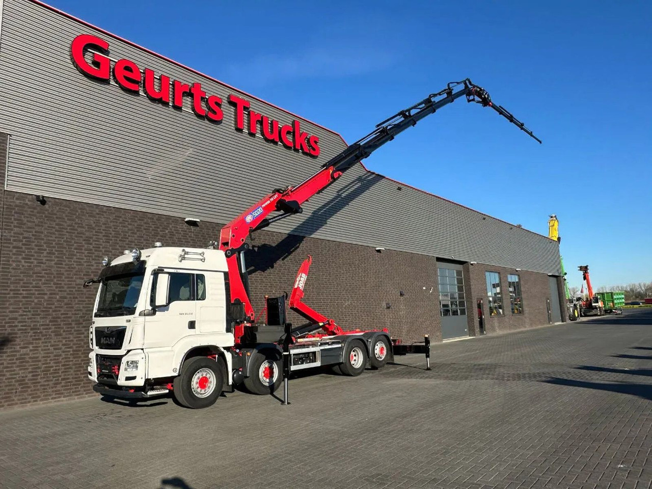 MAN TGS 35.510 8X4H-6BL HMF5020 RCS K6 + FLY-JIB FJ1 - Autocarro scarrabile, Camion con gru: foto 2 MAN TGS 35.510 8X4H-6BL HMF5020 RCS K6 + FLY-JIB FJ1 - Autocarro scarrabile, Camion con gru: foto 2