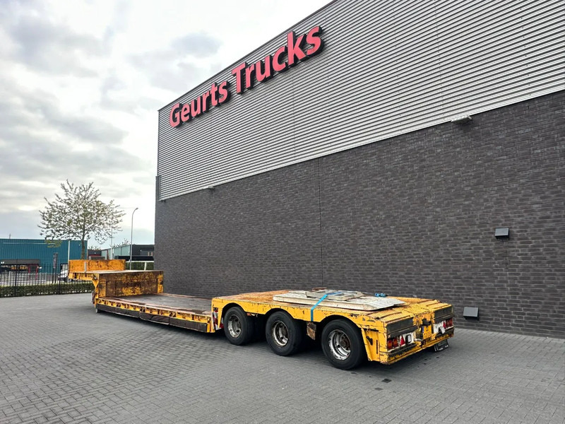 Nooteboom EURO-48-03 DIEPLADER / TIEFLADER / LOW LOADER MET HYDRAULISCH VERING EN STUURASSEN - Semirimorchio pianale ribassato: foto 3 Nooteboom EURO-48-03 DIEPLADER / TIEFLADER / LOW LOADER MET HYDRAULISCH VERING EN STUURASSEN - Semirimorchio pianale ribassato: foto 3