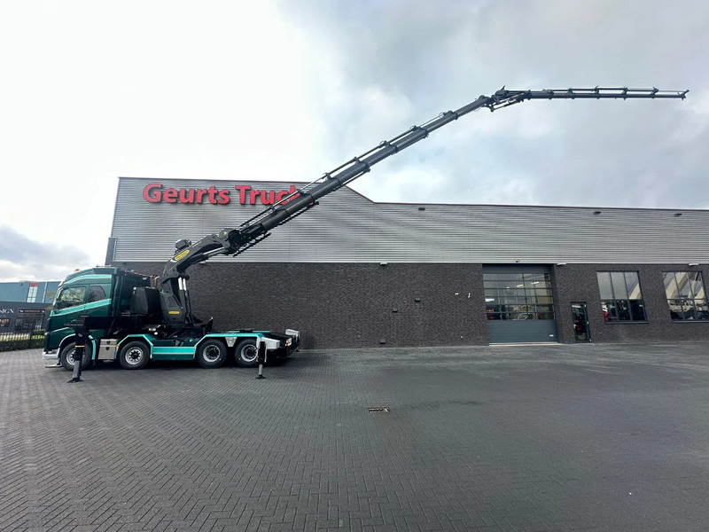 Volvo FH 16.650 8X4 TREKKER MET PALFINGER PK 165002 G TEC 7 +JIB PJ240 E KRAAN / KRAN / CRANE / GRUA - Camion con gru: foto 1 Volvo FH 16.650 8X4 TREKKER MET PALFINGER PK 165002 G TEC 7 +JIB PJ240 E KRAAN / KRAN / CRANE / GRUA - Camion con gru: foto 1
