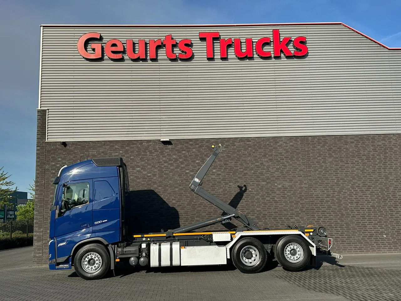 Volvo FH 500 6X2 VDL S-21-6400 HAAKARM / ABROLLKIPPER/ - Autocarro scarrabile: foto 1 Volvo FH 500 6X2 VDL S-21-6400 HAAKARM / ABROLLKIPPER/ - Autocarro scarrabile: foto 1