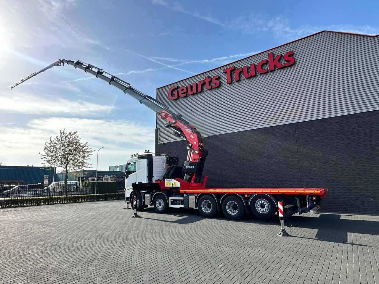 Leasing di  Volvo FH 540 10X4 + FASSI F1650RAL.2.28 + JIB L616L KR Volvo FH 540 10X4 + FASSI F1650RAL.2.28 + JIB L616L KR: foto 6