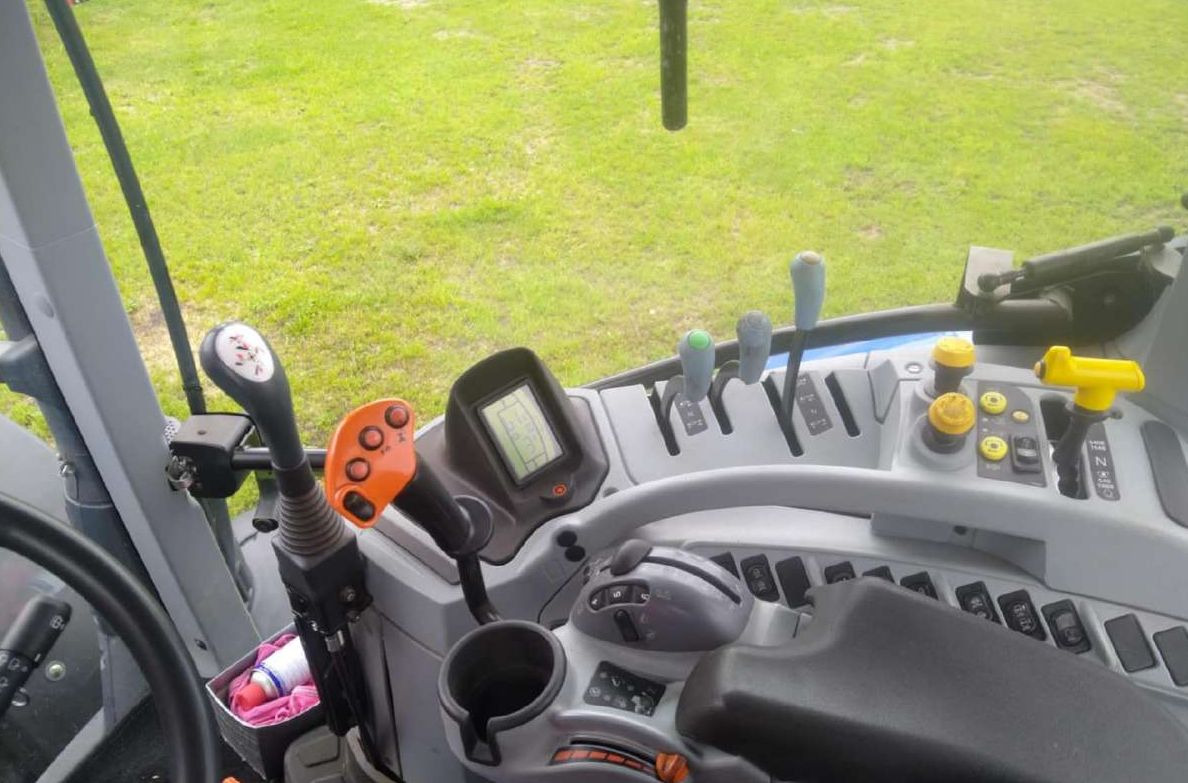 NEW HOLLAND T7.175 - Trattore: foto 4 NEW HOLLAND T7.175 - Trattore: foto 4