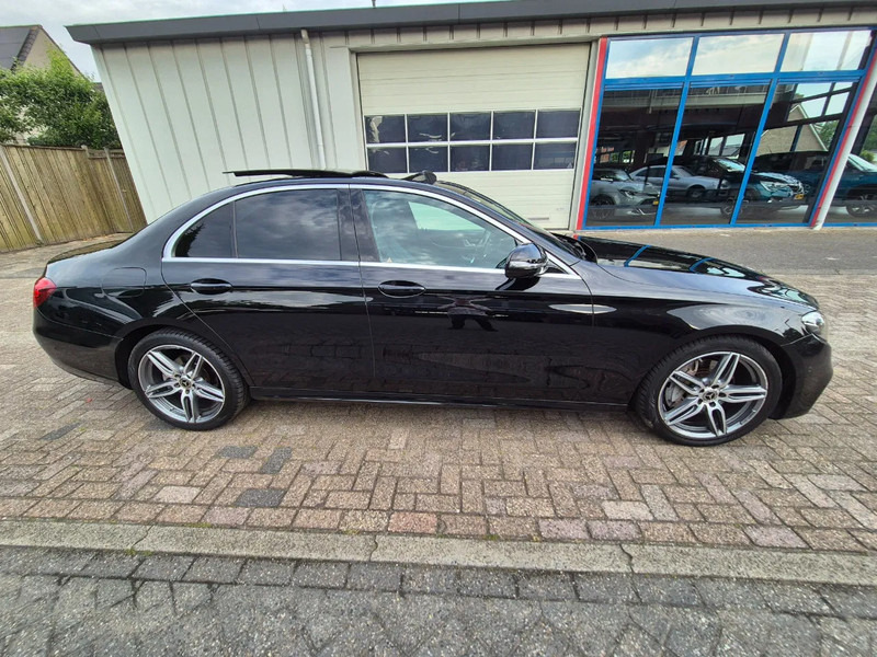 Mercedes-Benz E-Klasse E220 D Automatic AMG.plus Edition - Berlina: foto 5 Mercedes-Benz E-Klasse E220 D Automatic AMG.plus Edition - Berlina: foto 5