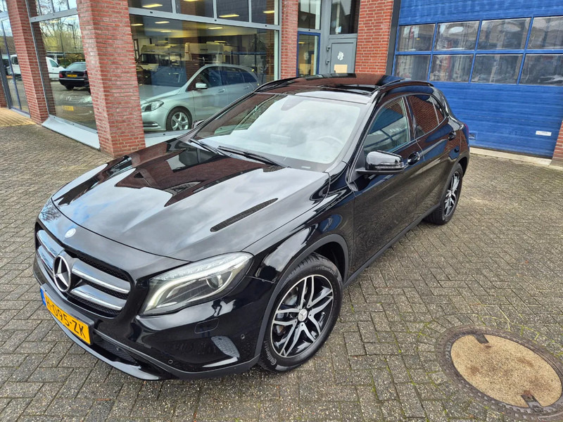 Mercedes-Benz GLA 200 AMG line. verkocht Automaat prestige - Autovettura: foto 2 Mercedes-Benz GLA 200 AMG line. verkocht Automaat prestige - Autovettura: foto 2