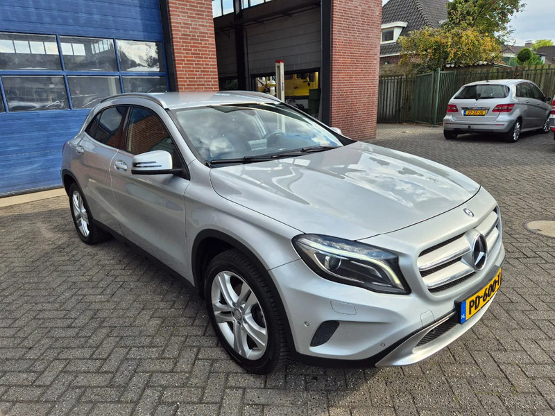 Mercedes-Benz GLA 200 automaat AMG Prestige - Autovettura: foto 1 Mercedes-Benz GLA 200 automaat AMG Prestige - Autovettura: foto 1