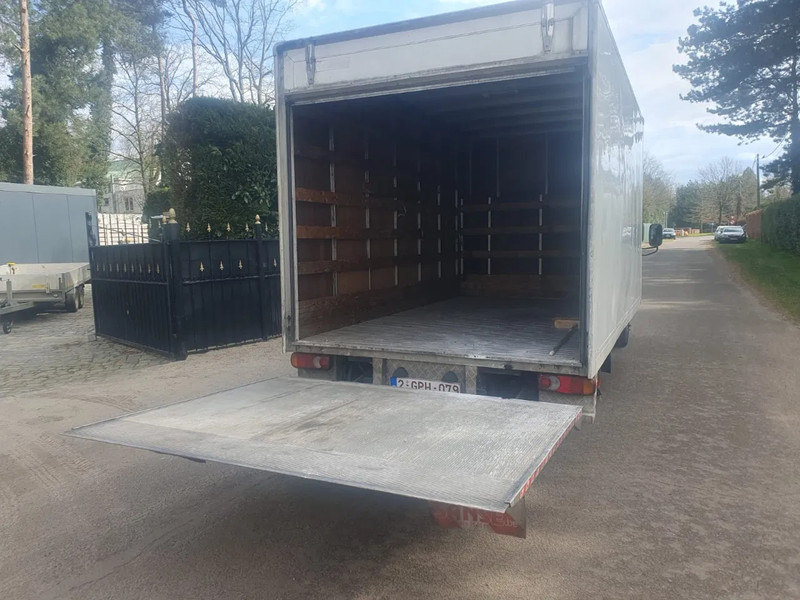 Nissan Cabstar TL3513 - Furgone box: foto 4 Nissan Cabstar TL3513 - Furgone box: foto 4