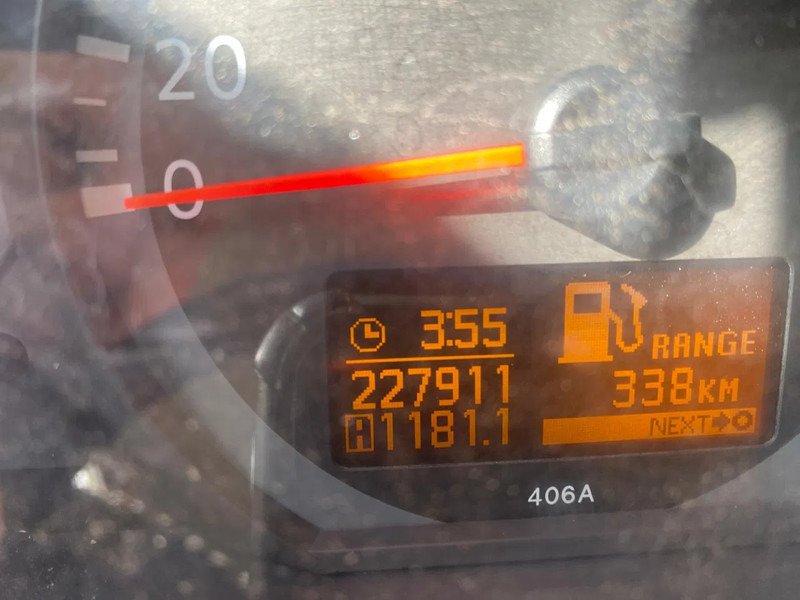 Furgone box Nissan Cabstar .laadklep TL3513.: foto 6