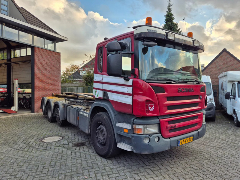 Scania P 420 8x2.... manuel gearbox. - Camion con sistema di cavi: foto 1 Scania P 420 8x2.... manuel gearbox. - Camion con sistema di cavi: foto 1