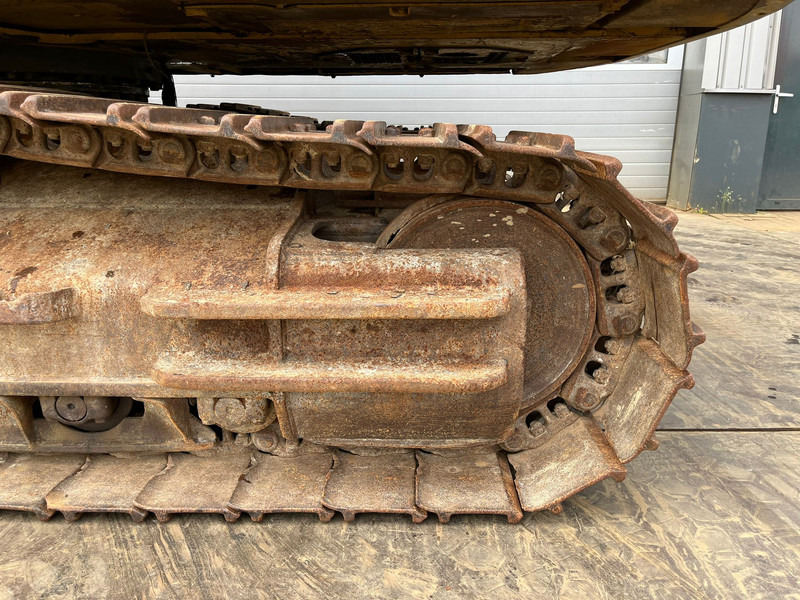 Leasing di Caterpillar 324DL - Hammerlines / A/C Cabin / Caterpillar C7 / Quick Coupler / Bucket with teeth. Caterpillar 324DL - Hammerlines / A/C Cabin / Caterpillar C7 / Quick Coupler / Bucket with teeth.: foto 10