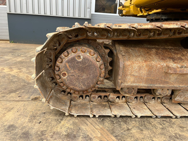 Leasing di Caterpillar 324DL - Hammerlines / A/C Cabin / Caterpillar C7 / Quick Coupler / Bucket with teeth. Caterpillar 324DL - Hammerlines / A/C Cabin / Caterpillar C7 / Quick Coupler / Bucket with teeth.: foto 12