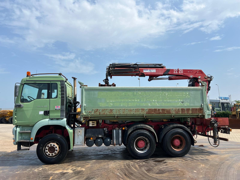 MAN TGA 26.480 tipper + HMF crane - Autocarro ribaltabile, Camion con gru: foto 3 MAN TGA 26.480 tipper + HMF crane - Autocarro ribaltabile, Camion con gru: foto 3