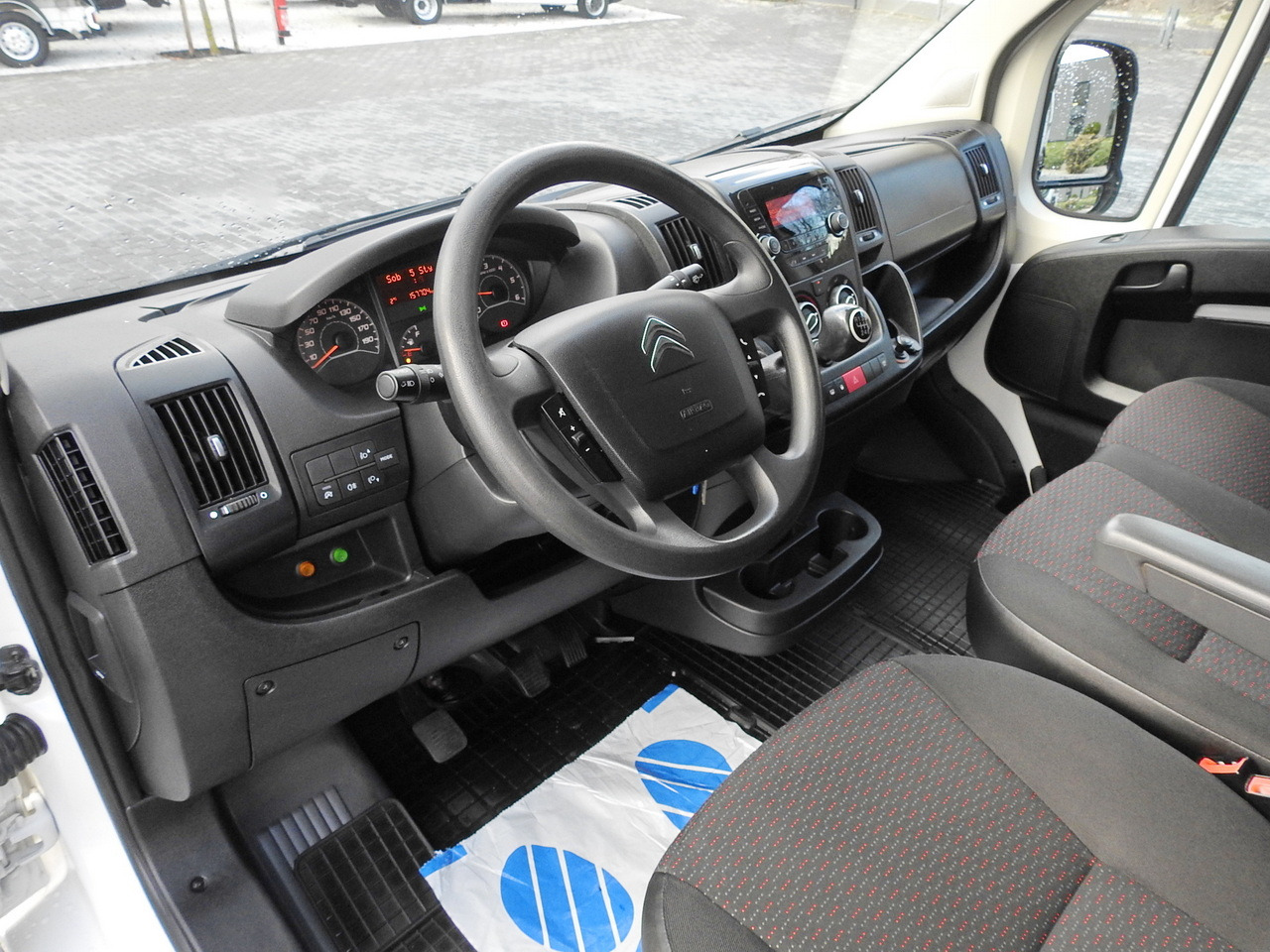 CITROEN JUMPER BOX DELIVERY VAN 6 SEATS AIR CONDITIONING  140HP - Furgone chiuso: foto 2 CITROEN JUMPER BOX DELIVERY VAN 6 SEATS AIR CONDITIONING  140HP - Furgone chiuso: foto 2