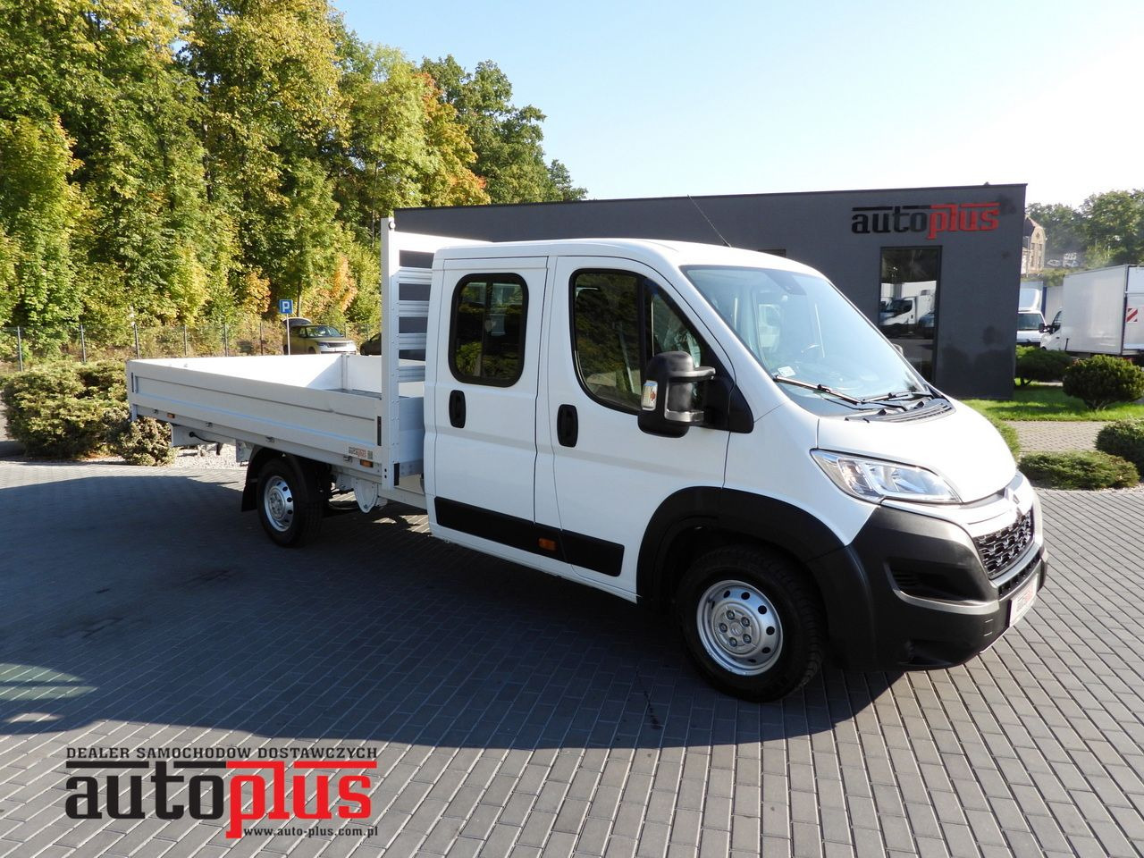 CITROEN JUMPER STAKE BODY DOUBLE CABIN DOKA 7 SEATS PNEUMATICS AIR CONDITIONING  140HP - Furgone doppia cabina: foto 1 CITROEN JUMPER STAKE BODY DOUBLE CABIN DOKA 7 SEATS PNEUMATICS AIR CONDITIONING  140HP - Furgone doppia cabina: foto 1
