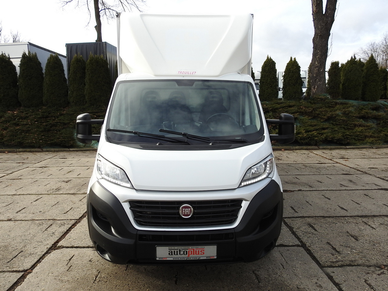 FIAT DUCATO BOX LIFT 8 PALLETS CRUISE CONTROL NAVIGATION AIR CONDITIONING LED LIGHTS 130HP - Furgone box: foto 5 FIAT DUCATO BOX LIFT 8 PALLETS CRUISE CONTROL NAVIGATION AIR CONDITIONING LED LIGHTS 130HP - Furgone box: foto 5