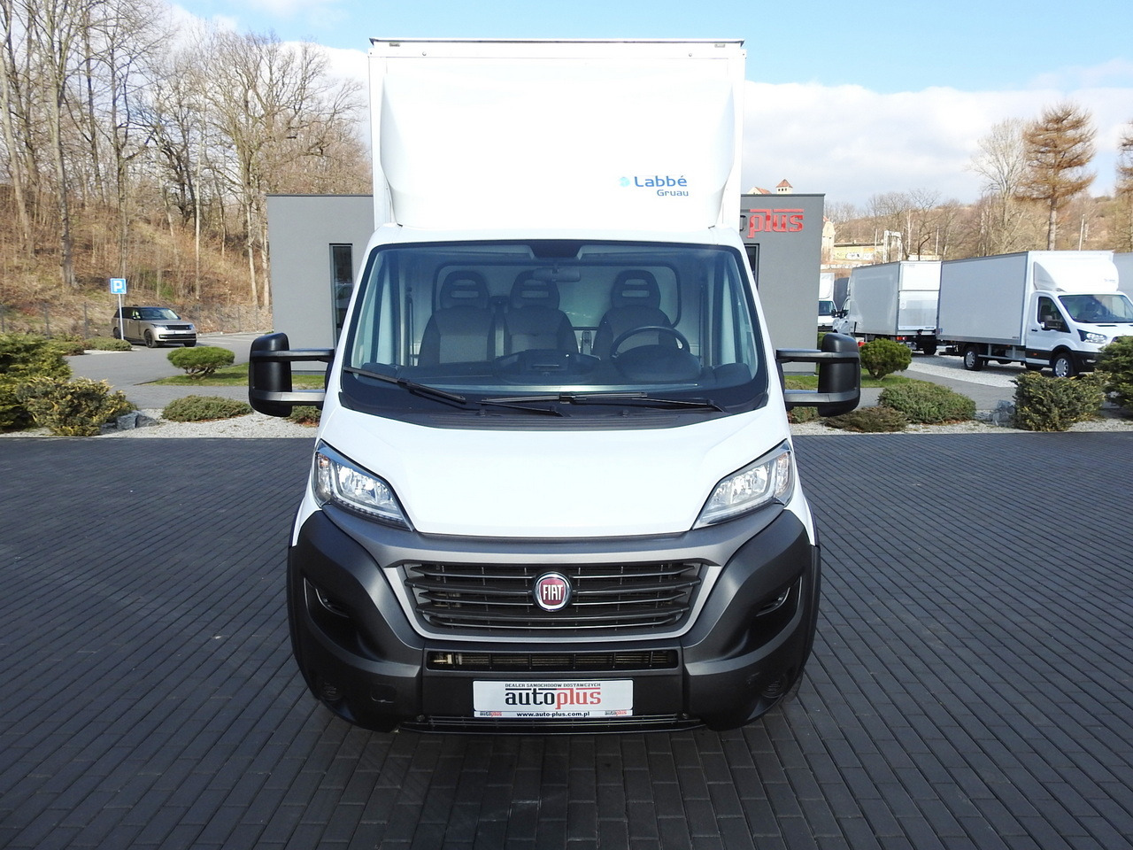 FIAT DUCATO  BOX LIFT 8 PALLETS CRUISE CONTROL NAVIGATION LED LIGHTS AIR CONDITIONING  130HP - Furgone frigo: foto 5 FIAT DUCATO  BOX LIFT 8 PALLETS CRUISE CONTROL NAVIGATION LED LIGHTS AIR CONDITIONING  130HP - Furgone frigo: foto 5