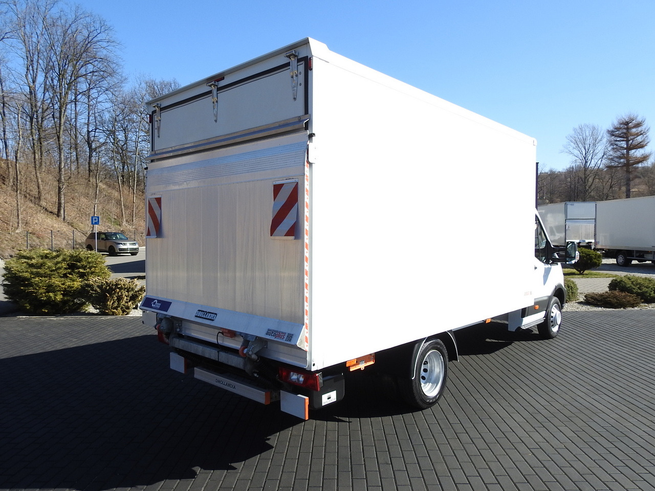FORD TRANSIT BOX LIFT 8 PALLETS TWIN WHEELS AIR CONDITIONING 130HP - Furgone box: foto 3 FORD TRANSIT BOX LIFT 8 PALLETS TWIN WHEELS AIR CONDITIONING 130HP - Furgone box: foto 3