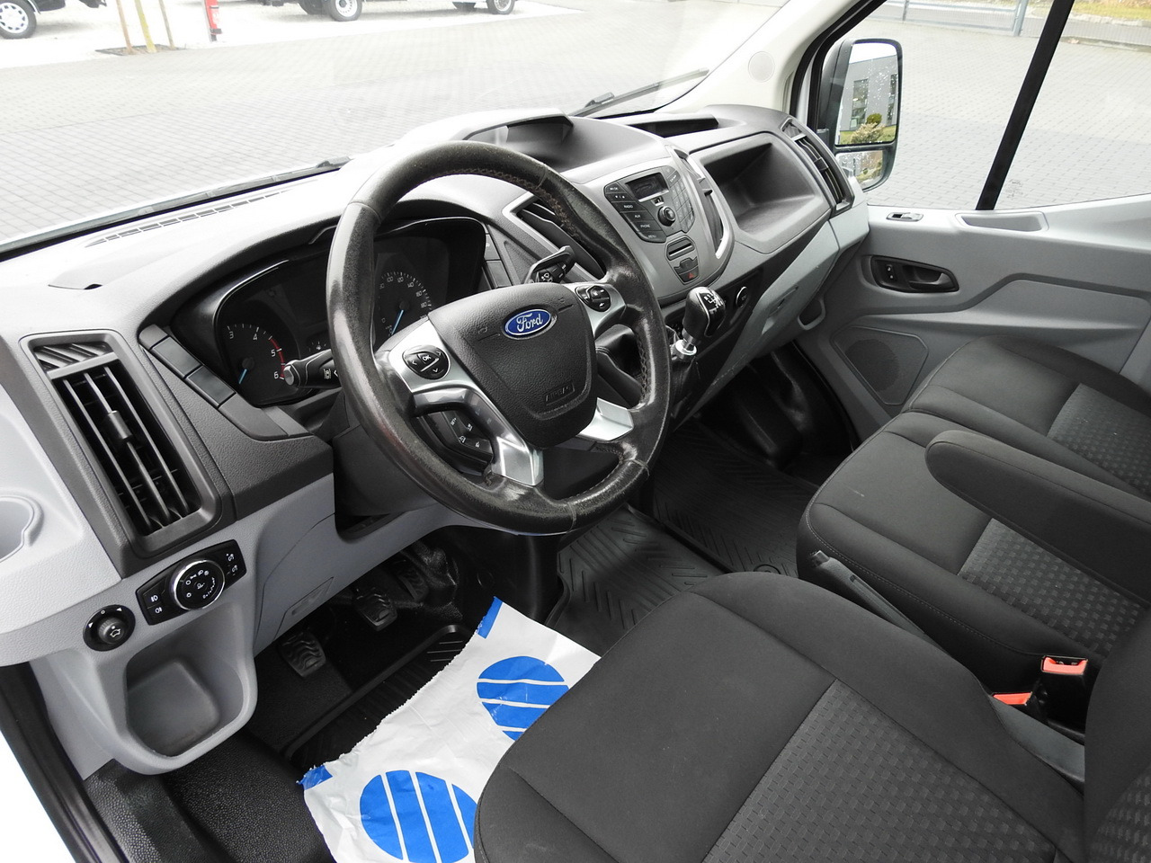 FORD TRANSIT TIPPER CRUISE CONTROL AIR CONDITIONING TWIN WHEELS  170HP - Furgone ribaltabile: foto 2 FORD TRANSIT TIPPER CRUISE CONTROL AIR CONDITIONING TWIN WHEELS  170HP - Furgone ribaltabile: foto 2