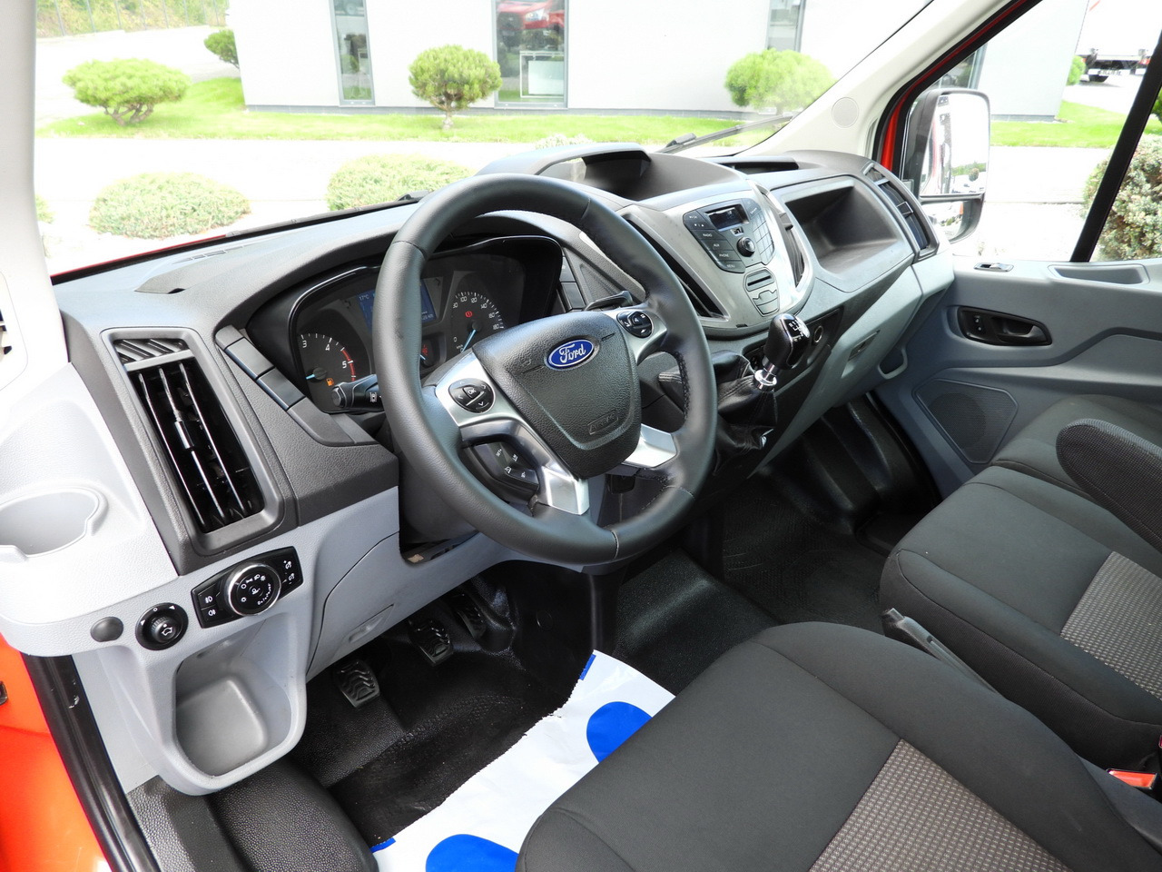 FORD TRANSIT TIPPER CRUISE CONTROL LED LIGHTS TWIN WHEELS AIR CONDITIONING  170HP - Furgone ribaltabile: foto 2 FORD TRANSIT TIPPER CRUISE CONTROL LED LIGHTS TWIN WHEELS AIR CONDITIONING  170HP - Furgone ribaltabile: foto 2