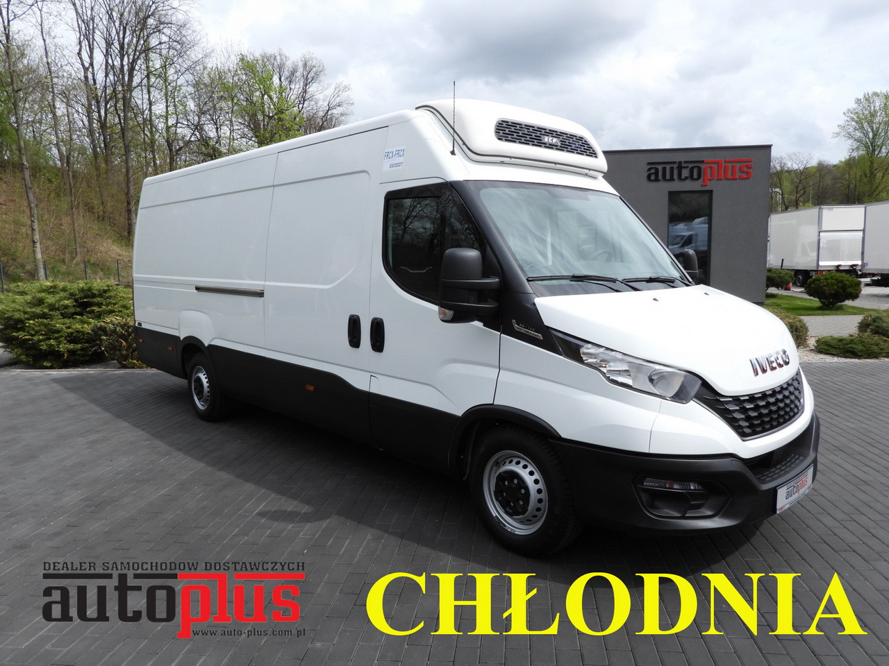 IVECO DAILY 35S14 REFRIGERATOR VAN 0*C POWER SUPPLY 230V CRUISE CONTROL AUTOMATIC TRANSMISSION HI-MATIC AIR CONDITIONING 140HP - Furgone frigo: foto 1 IVECO DAILY 35S14 REFRIGERATOR VAN 0*C POWER SUPPLY 230V CRUISE CONTROL AUTOMATIC TRANSMISSION HI-MATIC AIR CONDITIONING 140HP - Furgone frigo: foto 1
