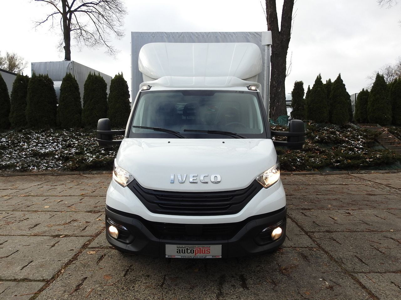 IVECO DAILY 35S16 NEW TARPAULIN LIFT 8 PALLETS CRUISE CONTROL AIR CONDITIONING 160HP - Furgone centinato: foto 5 IVECO DAILY 35S16 NEW TARPAULIN LIFT 8 PALLETS CRUISE CONTROL AIR CONDITIONING 160HP - Furgone centinato: foto 5