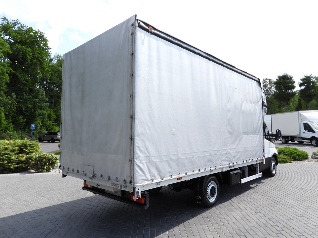 IVECO DAILY 35S18 TARPAULIN 10 PALLETS CRUISE CONTROL LED LIGHTS AIR CONDITIONING 180HP - Furgone centinato: foto 3 IVECO DAILY 35S18 TARPAULIN 10 PALLETS CRUISE CONTROL LED LIGHTS AIR CONDITIONING 180HP - Furgone centinato: foto 3