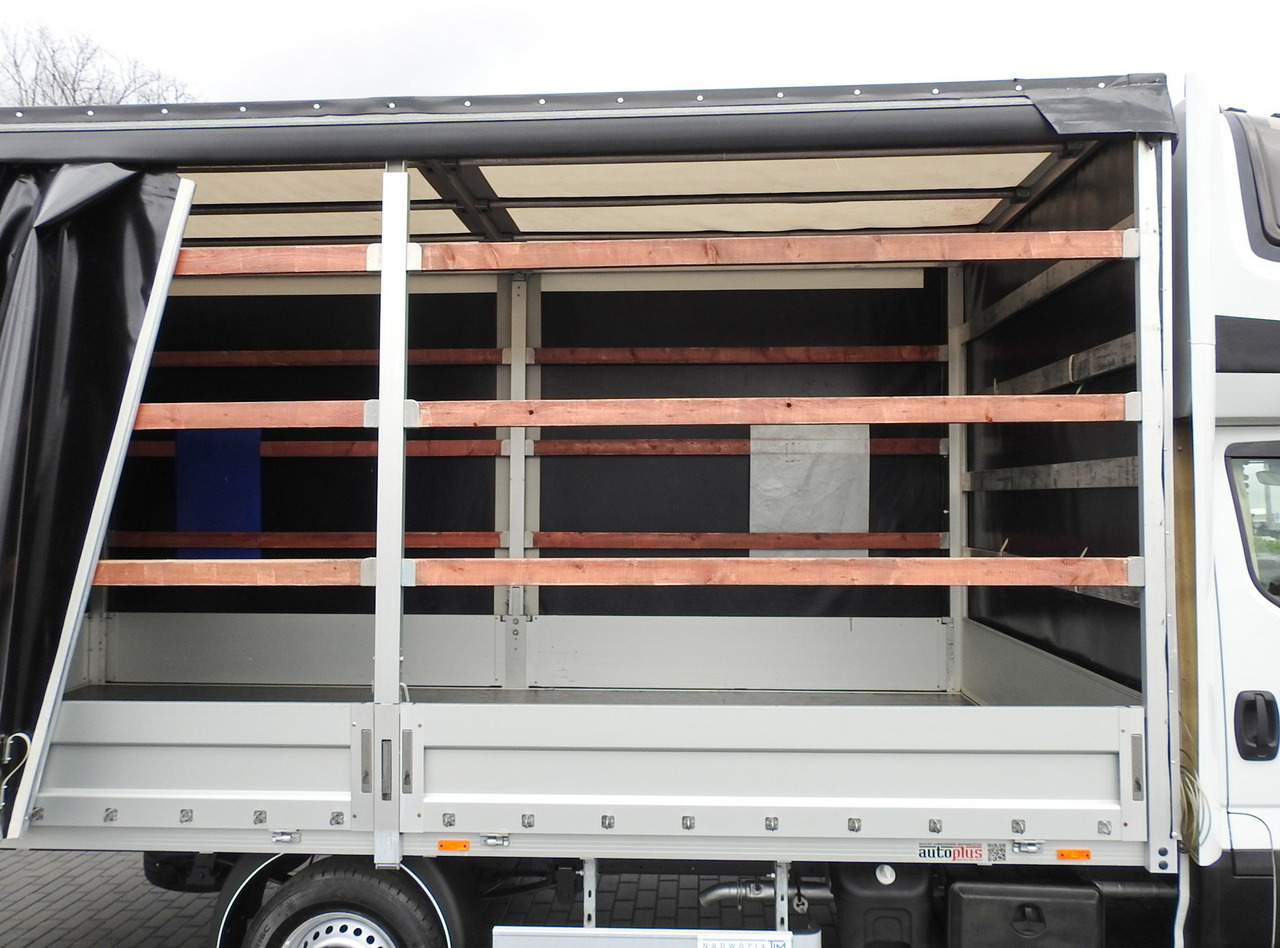 Furgone centinato IVECO DAILY  35S18 TARPAULIN 10 PALLETS WEBASTO CRUISE CONTROL AIR CONDITIONING  180HP: foto 25