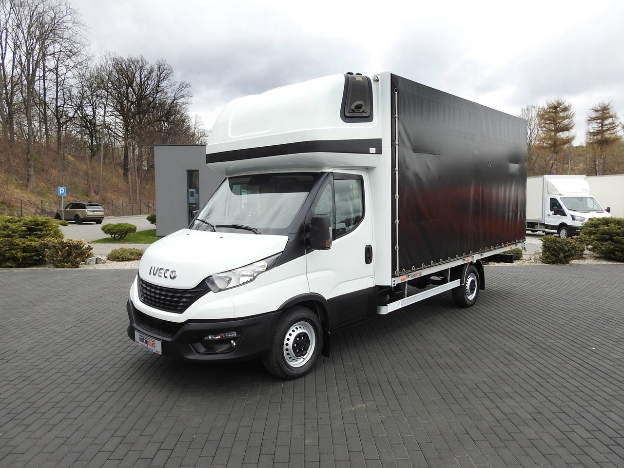 Furgone centinato IVECO DAILY  35S18 TARPAULIN 10 PALLETS WEBASTO CRUISE CONTROL AIR CONDITIONING  180HP: foto 18