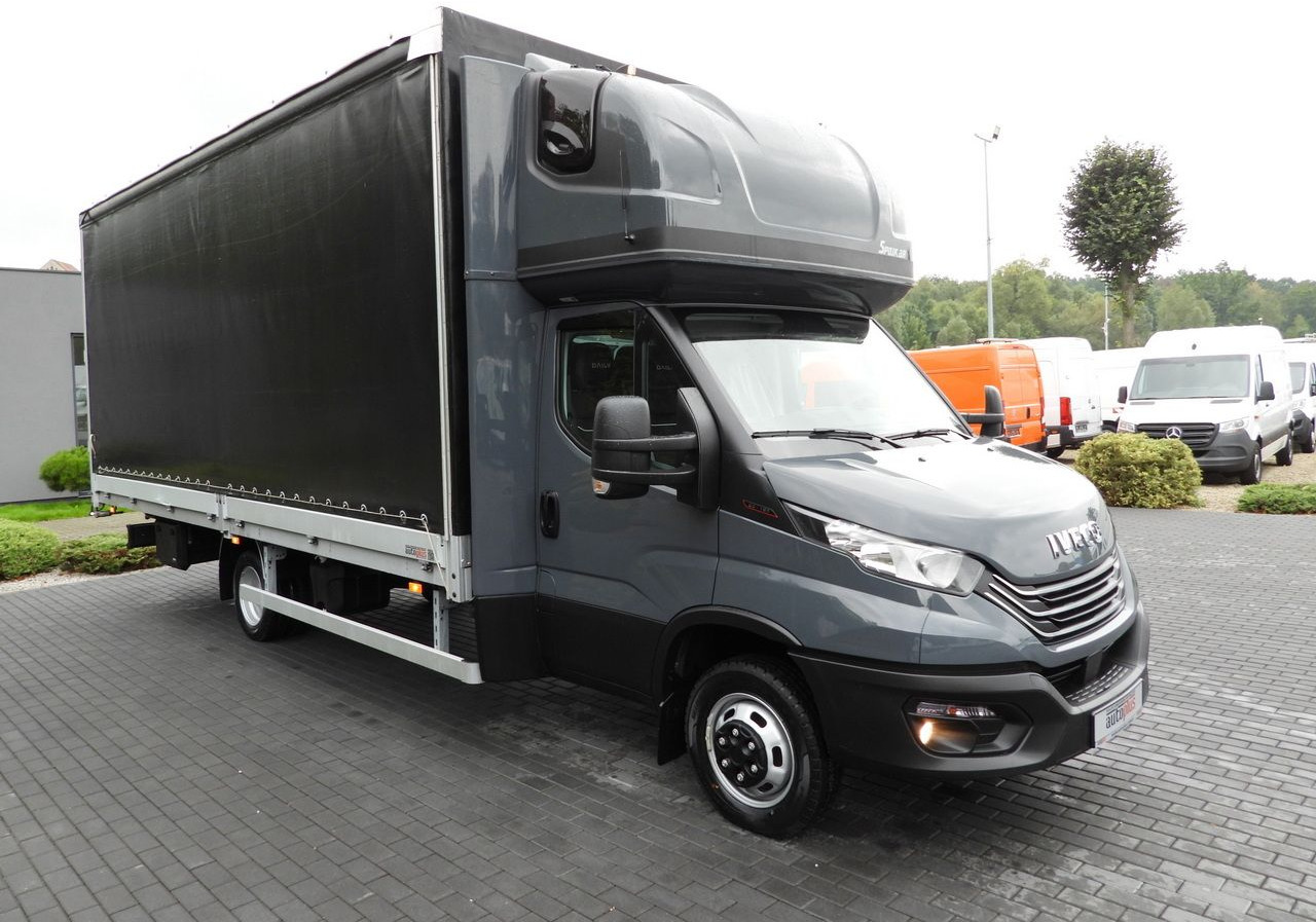 IVECO DAILY 50C18 TARPAULIN 14 PALLETS WEBASTO CRUISE CONTROL PNEUMATICS TWIN WHEELS AIR CONDITIONING 180HP - Furgone centinato: foto 4 IVECO DAILY 50C18 TARPAULIN 14 PALLETS WEBASTO CRUISE CONTROL PNEUMATICS TWIN WHEELS AIR CONDITIONING 180HP - Furgone centinato: foto 4