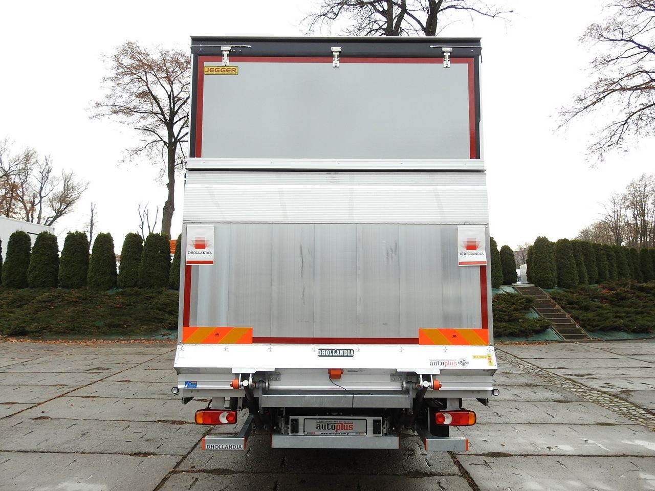 Furgone centinato nuovo IVECO EUROCARGO 120-250 NEW TARPAULIN LIFT 18 PALLETS WEBASTO CRUISE CONTROL AIR CONDITIONING LED LIGHTS PNEUMATICS AUTOMATIC TRANSMISSION HI-MATIC 250HP: foto 12 Furgone centinato nuovo IVECO EUROCARGO 120-250 NEW TARPAULIN LIFT 18 PALLETS WEBASTO CRUISE CONTROL AIR CONDITIONING LED LIGHTS PNEUMATICS AUTOMATIC TRANSMISSION HI-MATIC 250HP: foto 12