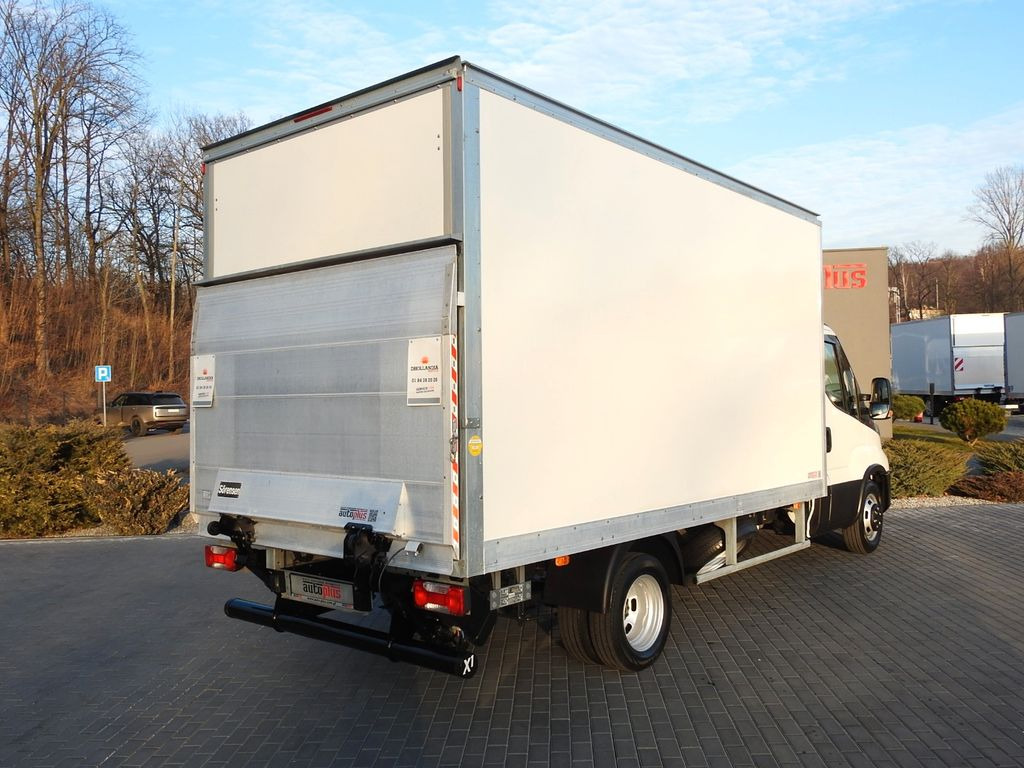 Iveco DAILY 35S16 KOFFER AUFZUG 8 PALETTEN TEMPOMAT - Furgone box: foto 3 Iveco DAILY 35S16 KOFFER AUFZUG 8 PALETTEN TEMPOMAT - Furgone box: foto 3
