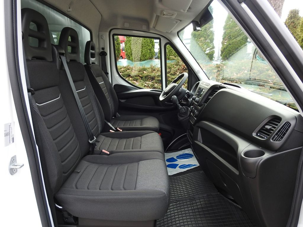 Leasing di Iveco DAILY 35S16 NEU PRITSCHE PLANE 8 PALETTEN AUFZUG  Iveco DAILY 35S16 NEU PRITSCHE PLANE 8 PALETTEN AUFZUG: foto 29