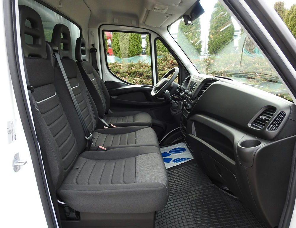 Leasing di Iveco DAILY 35S16 NEU PRITSCHE PLANE 8 PALETTEN AUFZUG  Iveco DAILY 35S16 NEU PRITSCHE PLANE 8 PALETTEN AUFZUG: foto 26