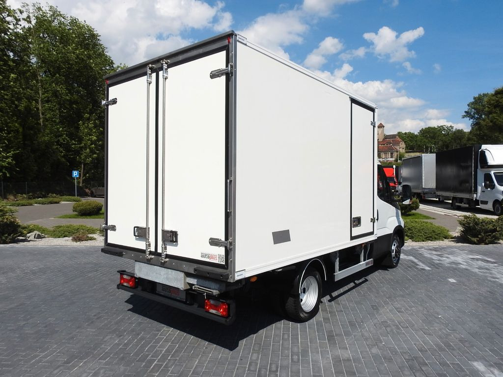 Iveco DAILY 50C15 KÜHLKOFFER -5*C ZWILLINGSRÄDER A/C - Furgone frigo: foto 3 Iveco DAILY 50C15 KÜHLKOFFER -5*C ZWILLINGSRÄDER A/C - Furgone frigo: foto 3
