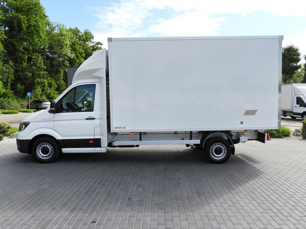 Leasing di MAN TGE 3.140 REGRIGERATOR BOX -1*C 8 PALLETS HEATING FUNCTION CRUISE CONTROL PNEUMATICS AIR CONDITIONING  140HP MAN TGE 3.140 REGRIGERATOR BOX -1*C 8 PALLETS HEATING FUNCTION CRUISE CONTROL PNEUMATICS AIR CONDITIONING  140HP: foto 9