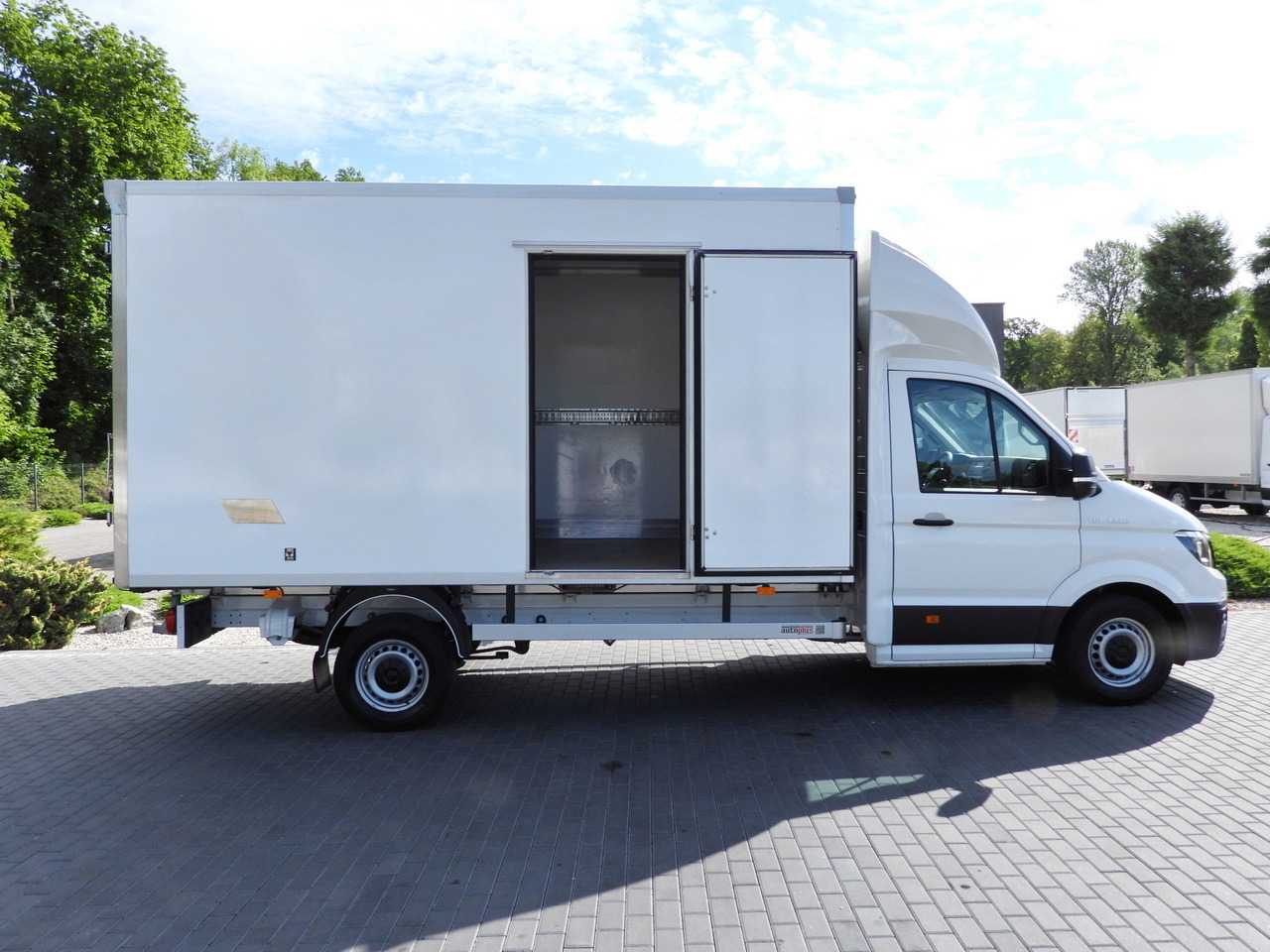 Leasing di MAN TGE 3.140 REGRIGERATOR BOX -1*C 8 PALLETS HEATING FUNCTION CRUISE CONTROL PNEUMATICS AIR CONDITIONING  140HP MAN TGE 3.140 REGRIGERATOR BOX -1*C 8 PALLETS HEATING FUNCTION CRUISE CONTROL PNEUMATICS AIR CONDITIONING  140HP: foto 8