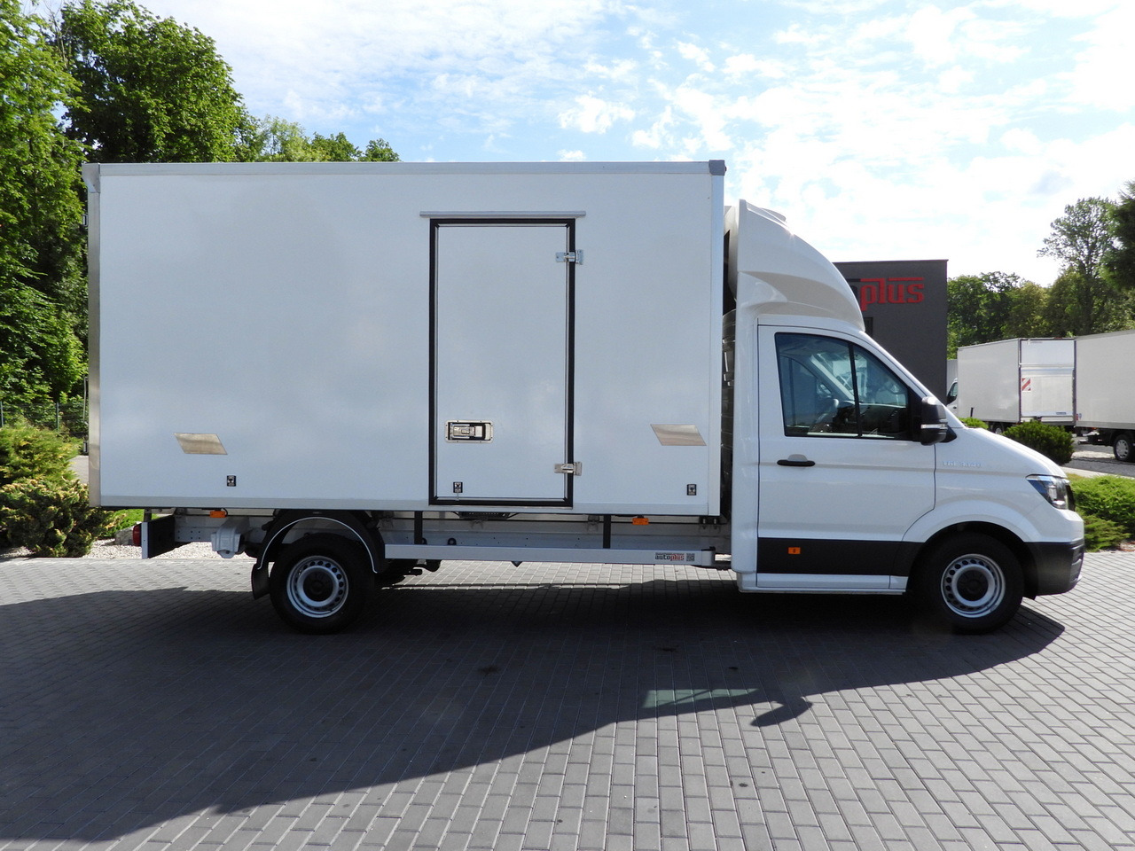 Leasing di MAN TGE 3.140 REGRIGERATOR BOX -1*C 8 PALLETS HEATING FUNCTION CRUISE CONTROL PNEUMATICS AIR CONDITIONING  140HP MAN TGE 3.140 REGRIGERATOR BOX -1*C 8 PALLETS HEATING FUNCTION CRUISE CONTROL PNEUMATICS AIR CONDITIONING  140HP: foto 7