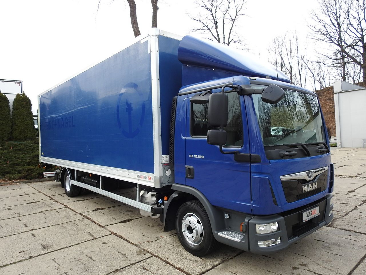 MAN TGL 12.220 BOX LIFT 18 PALLETS CRUISE CONTROLAIR CONDITIONING PNEUMATICS AUTOMATIC TWIN WHEELS 220HP - Furgone box: foto 4 MAN TGL 12.220 BOX LIFT 18 PALLETS CRUISE CONTROLAIR CONDITIONING PNEUMATICS AUTOMATIC TWIN WHEELS 220HP - Furgone box: foto 4