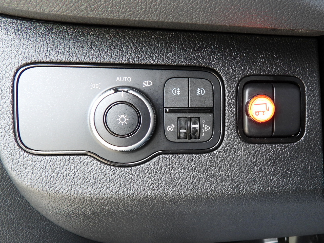 Furgone frigo MERCEDES SPRINTER 316 REGRIGERATOR BOX 0*C LIFT 8 PALLETS CRUISE CONTROL PNEUMATICS AIR CONDITIONING 160HP: foto 32 Furgone frigo MERCEDES SPRINTER 316 REGRIGERATOR BOX 0*C LIFT 8 PALLETS CRUISE CONTROL PNEUMATICS AIR CONDITIONING 160HP: foto 32