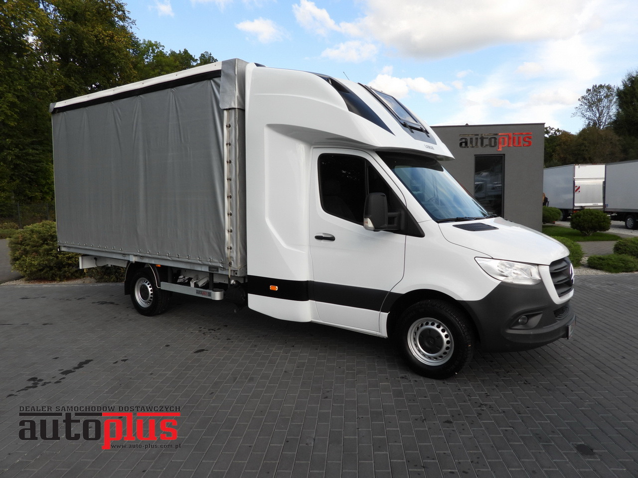 MERCEDES SPRINTER 316 TARPAULIN 8 PALLETS WEBASTO CRUISE CONTROL AIR CONDITIONING 160HP - Furgone centinato: foto 1 MERCEDES SPRINTER 316 TARPAULIN 8 PALLETS WEBASTO CRUISE CONTROL AIR CONDITIONING 160HP - Furgone centinato: foto 1