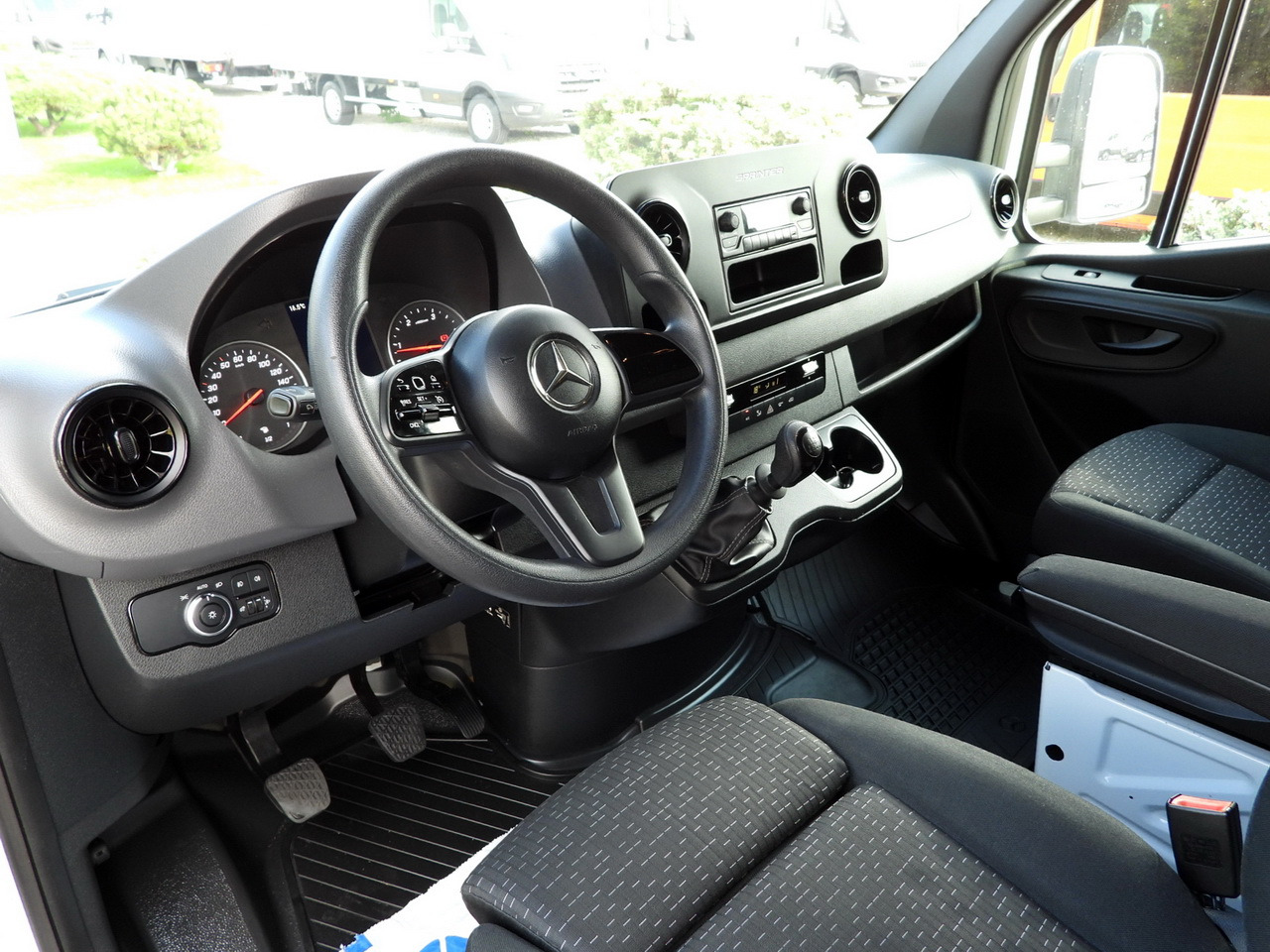 MERCEDES SPRINTER 316 TARPAULIN 8 PALLETS WEBASTO CRUISE CONTROL AIR CONDITIONING 160HP - Furgone centinato: foto 2 MERCEDES SPRINTER 316 TARPAULIN 8 PALLETS WEBASTO CRUISE CONTROL AIR CONDITIONING 160HP - Furgone centinato: foto 2