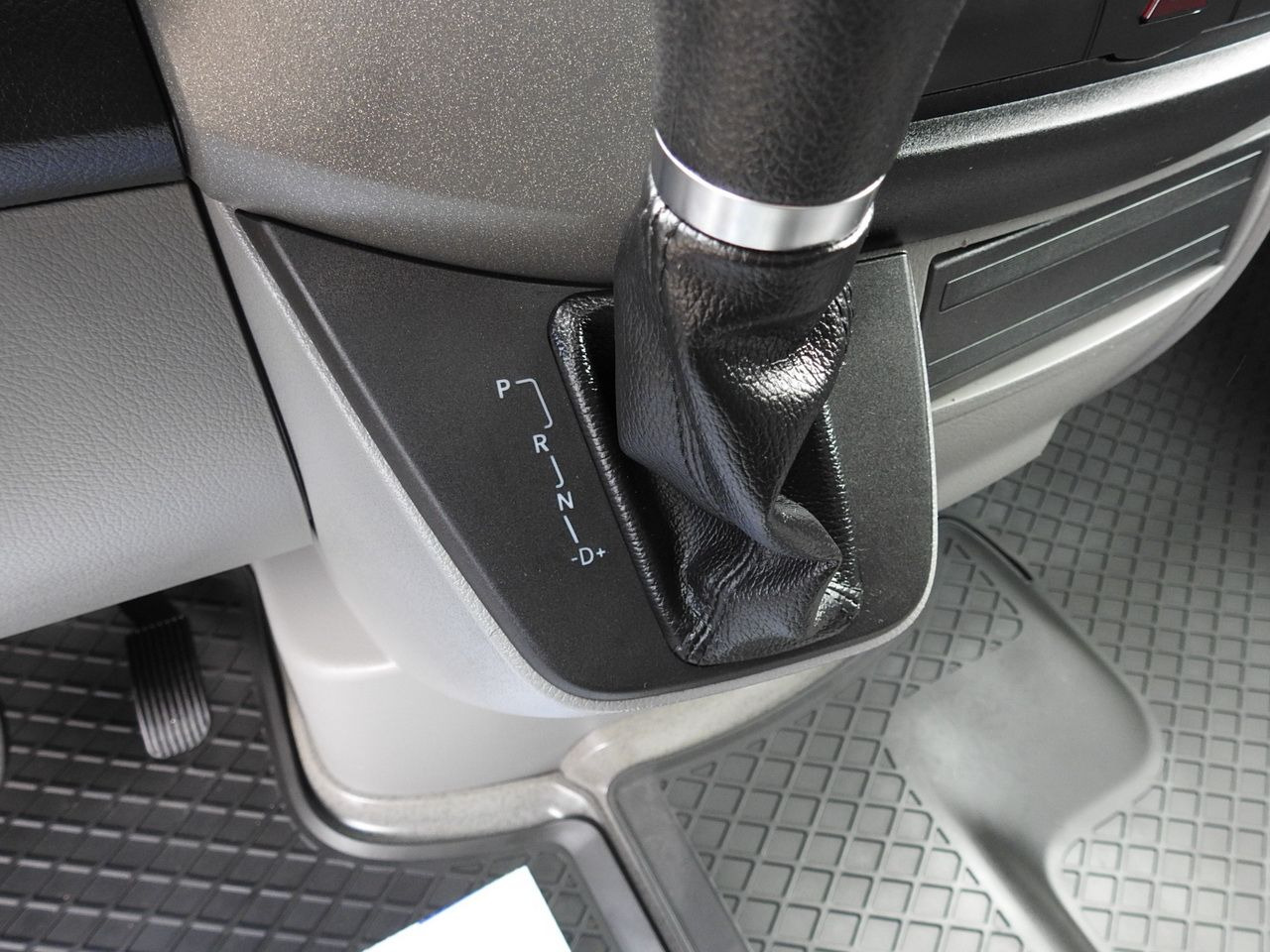 Furgone ribaltabile MERCEDES SPRINTER 316 THREE-WAY TIPPER  CRUISE CONTROL AUTOMATIC TRANSMISSION  AIR CONDITIONING  160HP: foto 30