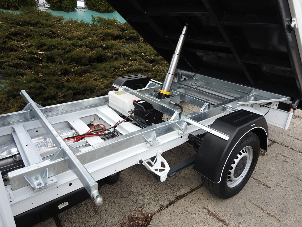 Furgone ribaltabile MERCEDES SPRINTER 316 THREE-WAY TIPPER  CRUISE CONTROL AUTOMATIC TRANSMISSION  AIR CONDITIONING  160HP: foto 18