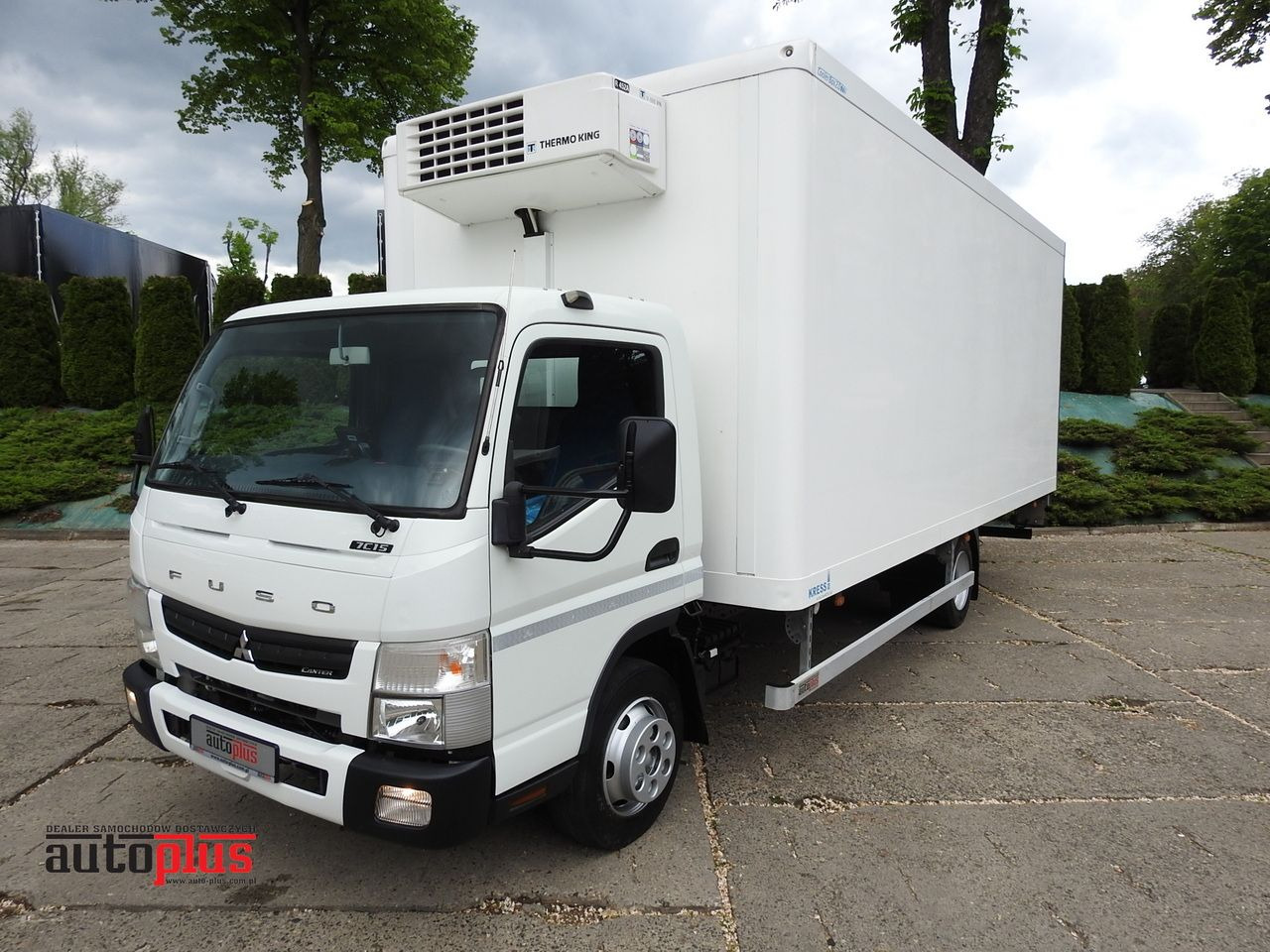 MITSUBISHI CANTER FUSO 7C15 REGRIGERATOR BOX -4*C LIFT POWER SUPPLY 230V AIR CONDITIONING AUTOMATIC TRANSMISSION 150HP - Autocarro frigorifero: foto 1 MITSUBISHI CANTER FUSO 7C15 REGRIGERATOR BOX -4*C LIFT POWER SUPPLY 230V AIR CONDITIONING AUTOMATIC TRANSMISSION 150HP - Autocarro frigorifero: foto 1