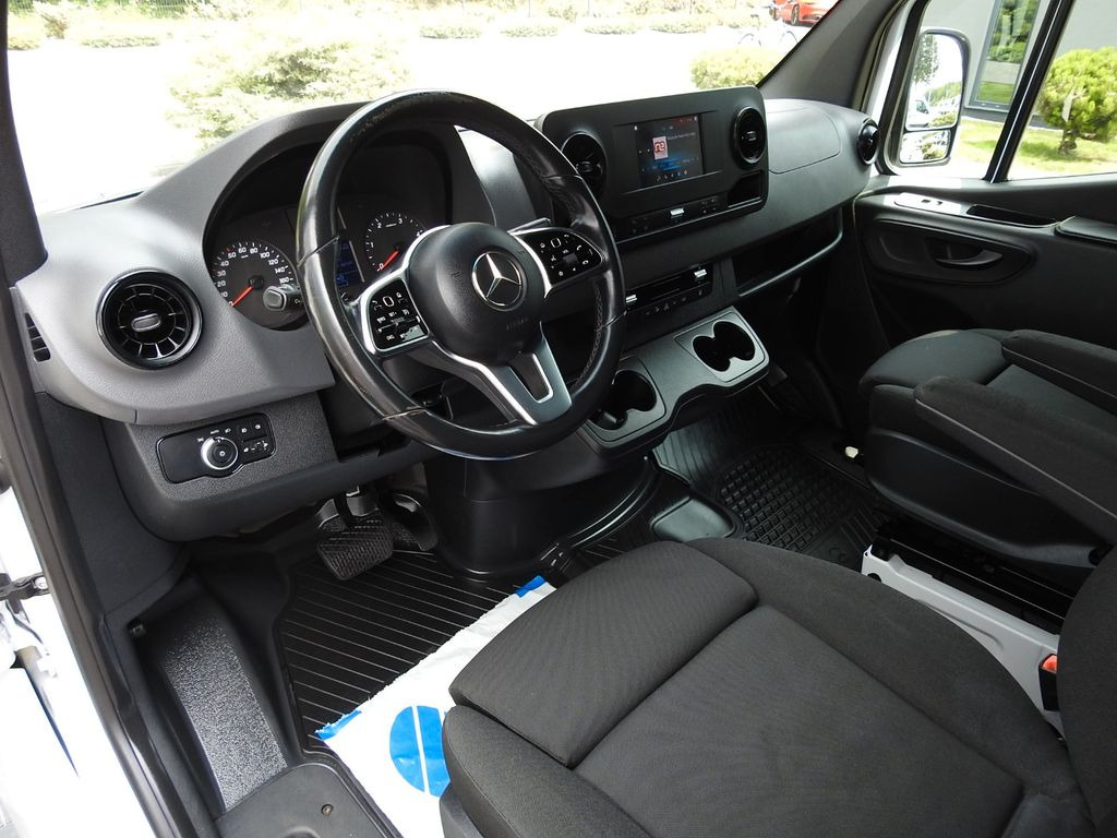 Mercedes-Benz SPRINTER KASTENWAGEN DOPPELKABINE 5 SITZE A/C - Furgone chiuso, Furgone doppia cabina: foto 2 Mercedes-Benz SPRINTER KASTENWAGEN DOPPELKABINE 5 SITZE A/C - Furgone chiuso, Furgone doppia cabina: foto 2